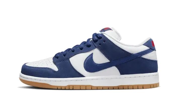 NIKE picture