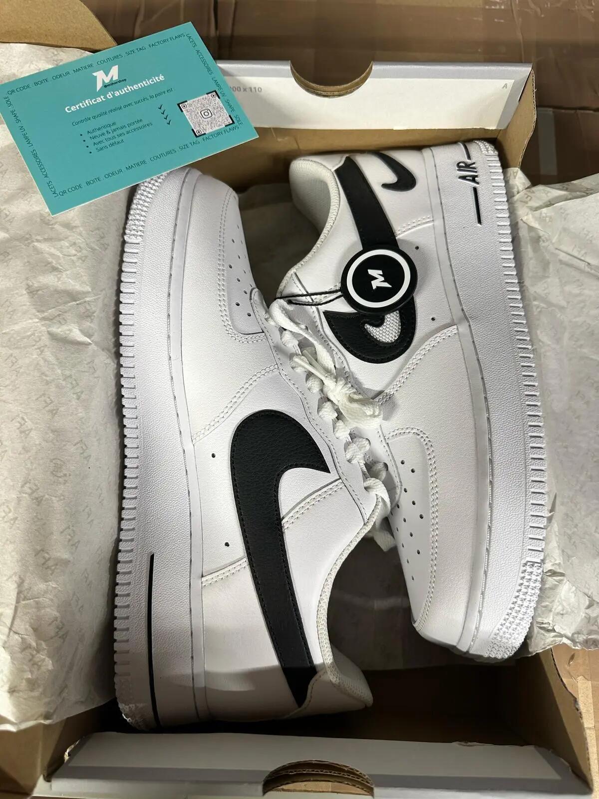 Nike Air Force 1 Low '07 FM Cut Out Swoosh White Black 2/4