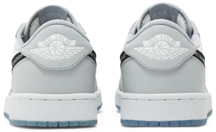 Air Jordan 1 Retro Low Dior 4/5
