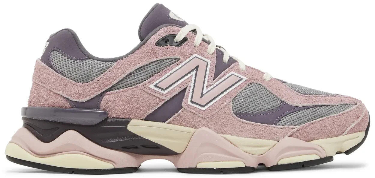 NEW BALANCE picture