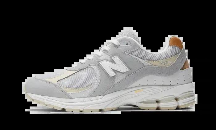 NEW BALANCE picture