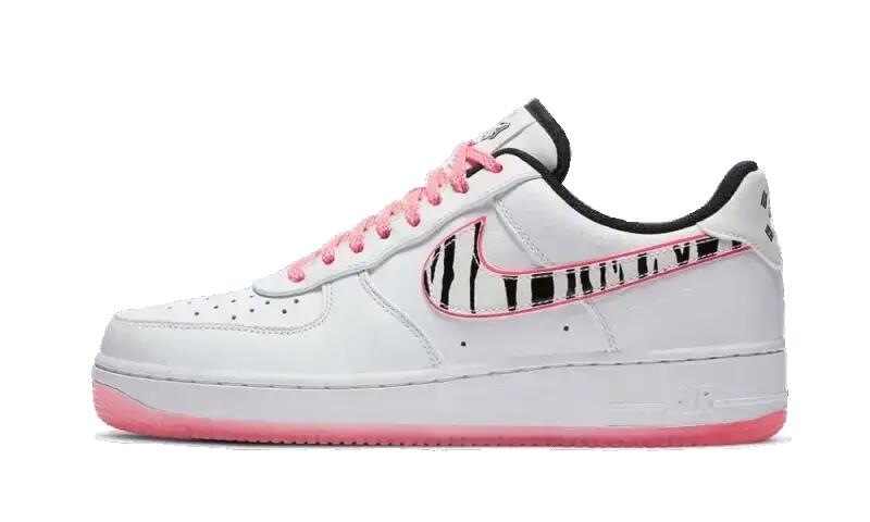 NIKE picture
