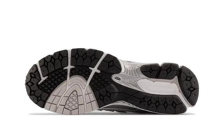 New Balance 1906R White Rain Cloud Silver Metallic 2/2