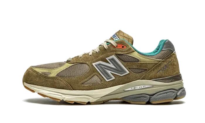 NEW BALANCE picture