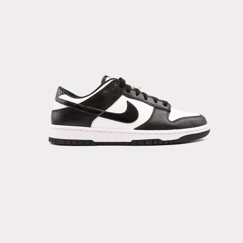 NIKE picture