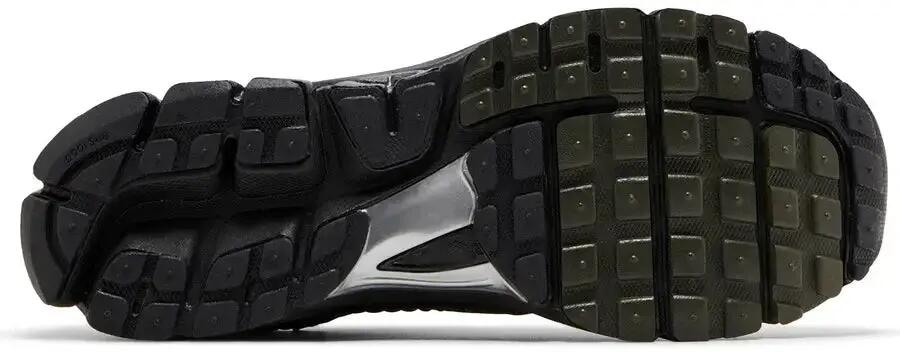 Nike Zoom Vomero 5 Black Sequoia 3/5