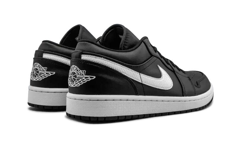 Air Jordan 1 Low Black White (W) 3/4