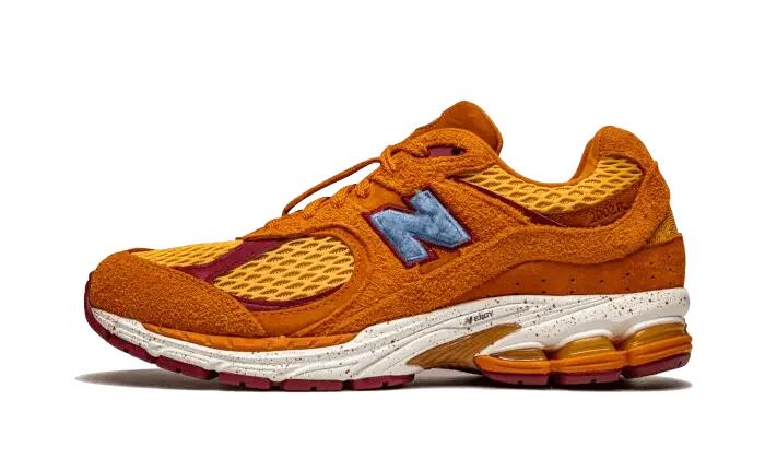 NEW BALANCE picture