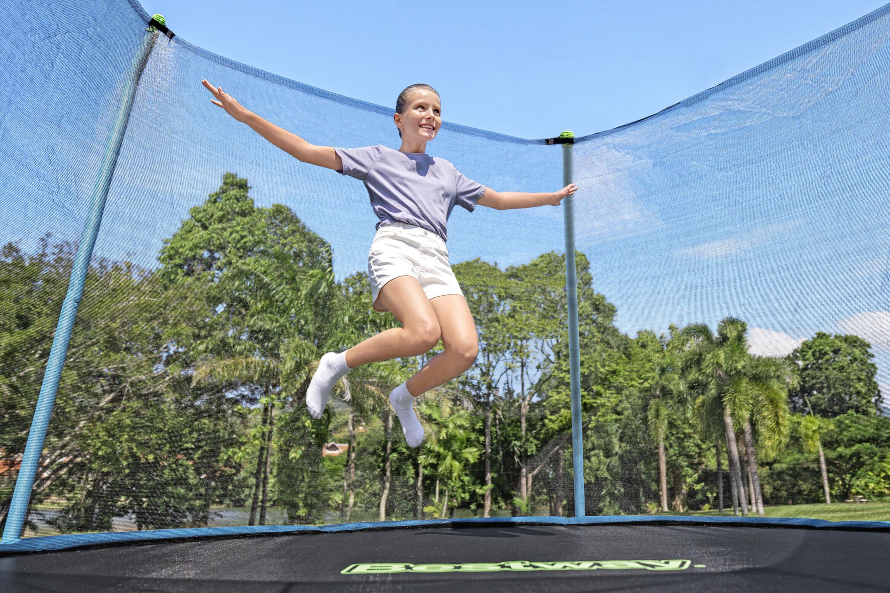 Bestway 59104 Tappeto elastico Xtreme Air per bambini da 366x278 cm 6/7