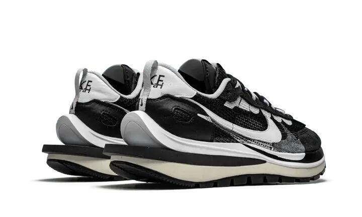 Schoenen - hardlopen - Vaporwaffle Sacai - Black/White 3/4