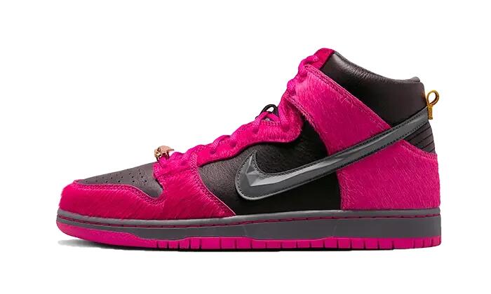 NIKE picture