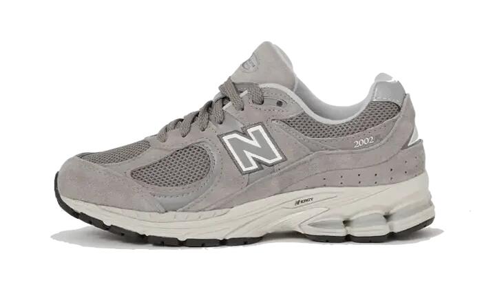 NEW BALANCE picture