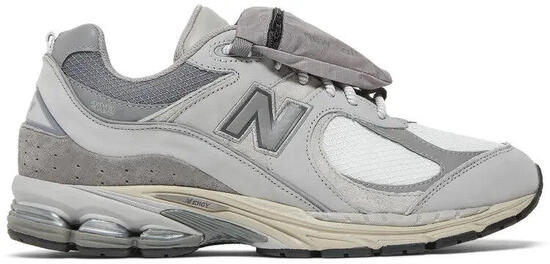 New Balance 2002R Pocket Grey