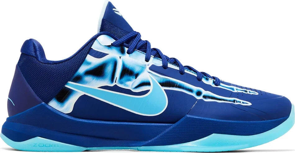 NIKE picture