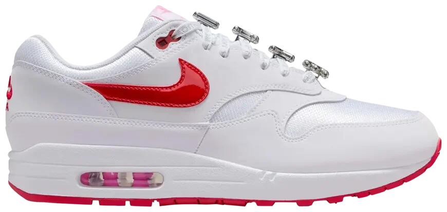 NIKE picture