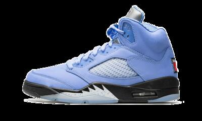 Schoenen - basketbal - heren - air jordan 5 unc - university blue/black-white.