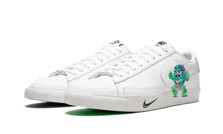 Nike Blazer Flyleather Steve Harrington Earth Day (2019) 2/4