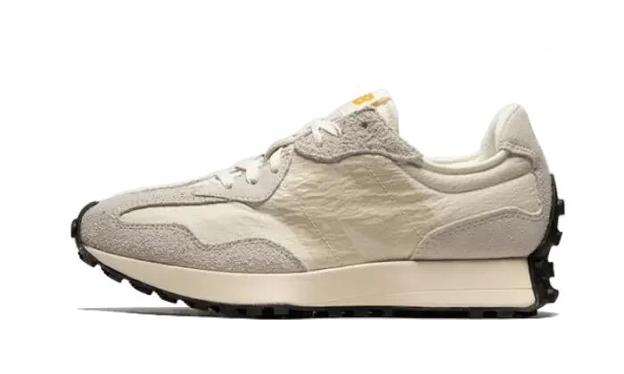 NEW BALANCE picture