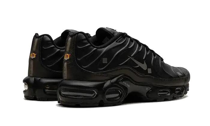 Schoenen - Running - Air Max Plus A-COLD-WALL - Zwart/Grijs 3/4