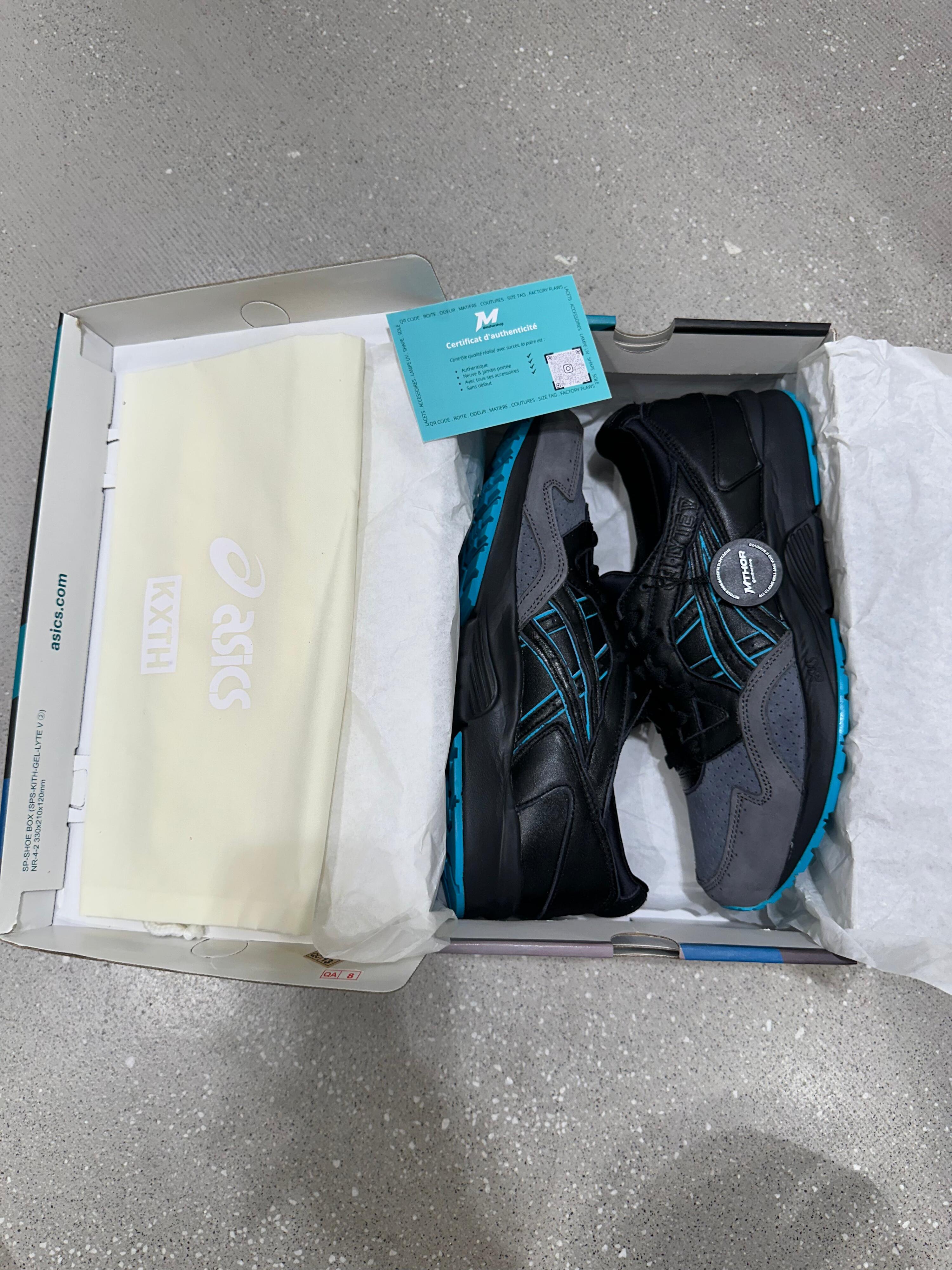 ASICS Gel-Lyte V Kith Leatherback 3/4