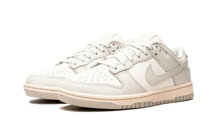 Dunk Low Light Bone