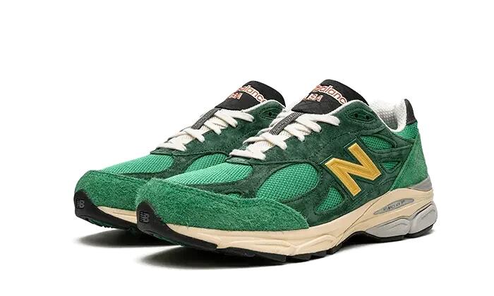 New Balance 990 V3 MiUSA Teddy Santis Green Gold 2/4