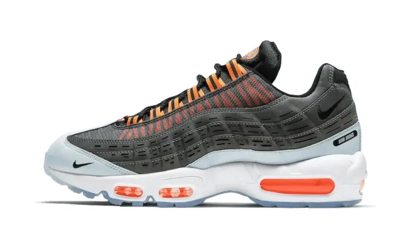 Air Max 95 Kim Jones Total Orange 1/3