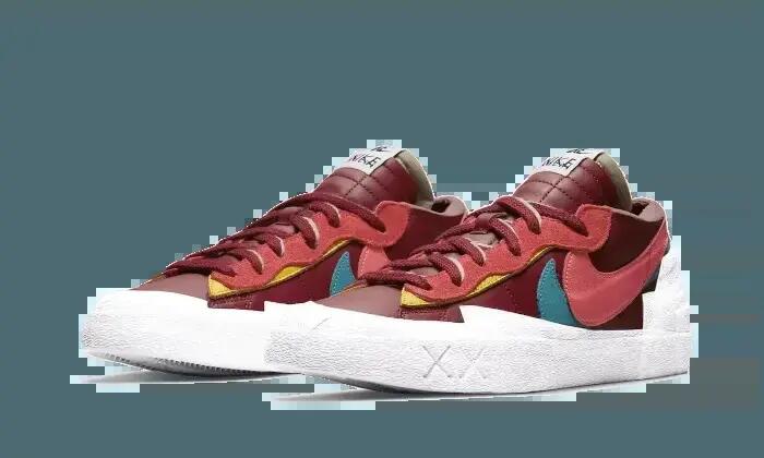 Schuhe - blazer low sacai kaws - rot/orange-rosa-blau 2/3