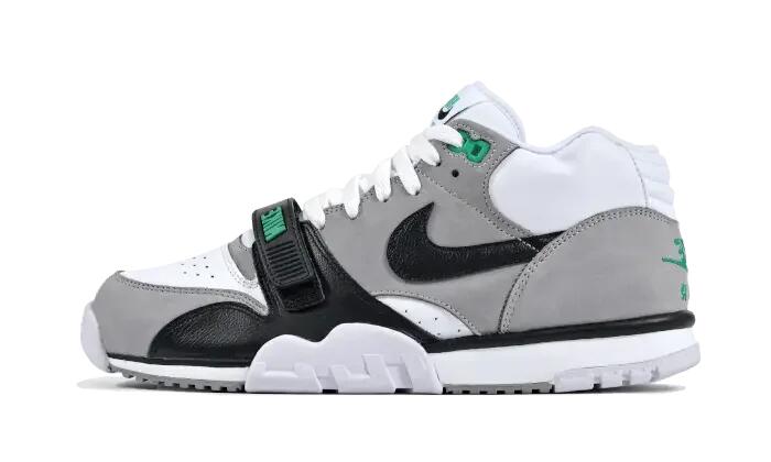 NIKE picture