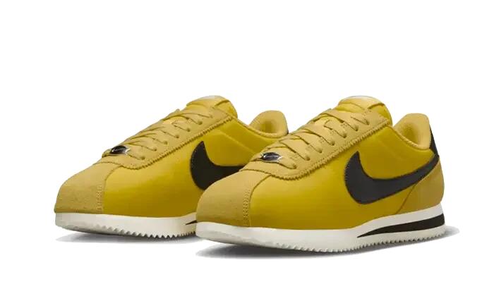 Nike Cortez Vivid Sulfur 2/3