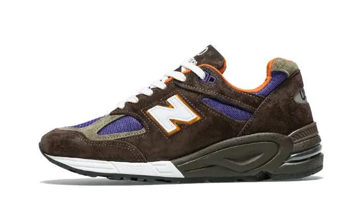 NEW BALANCE picture