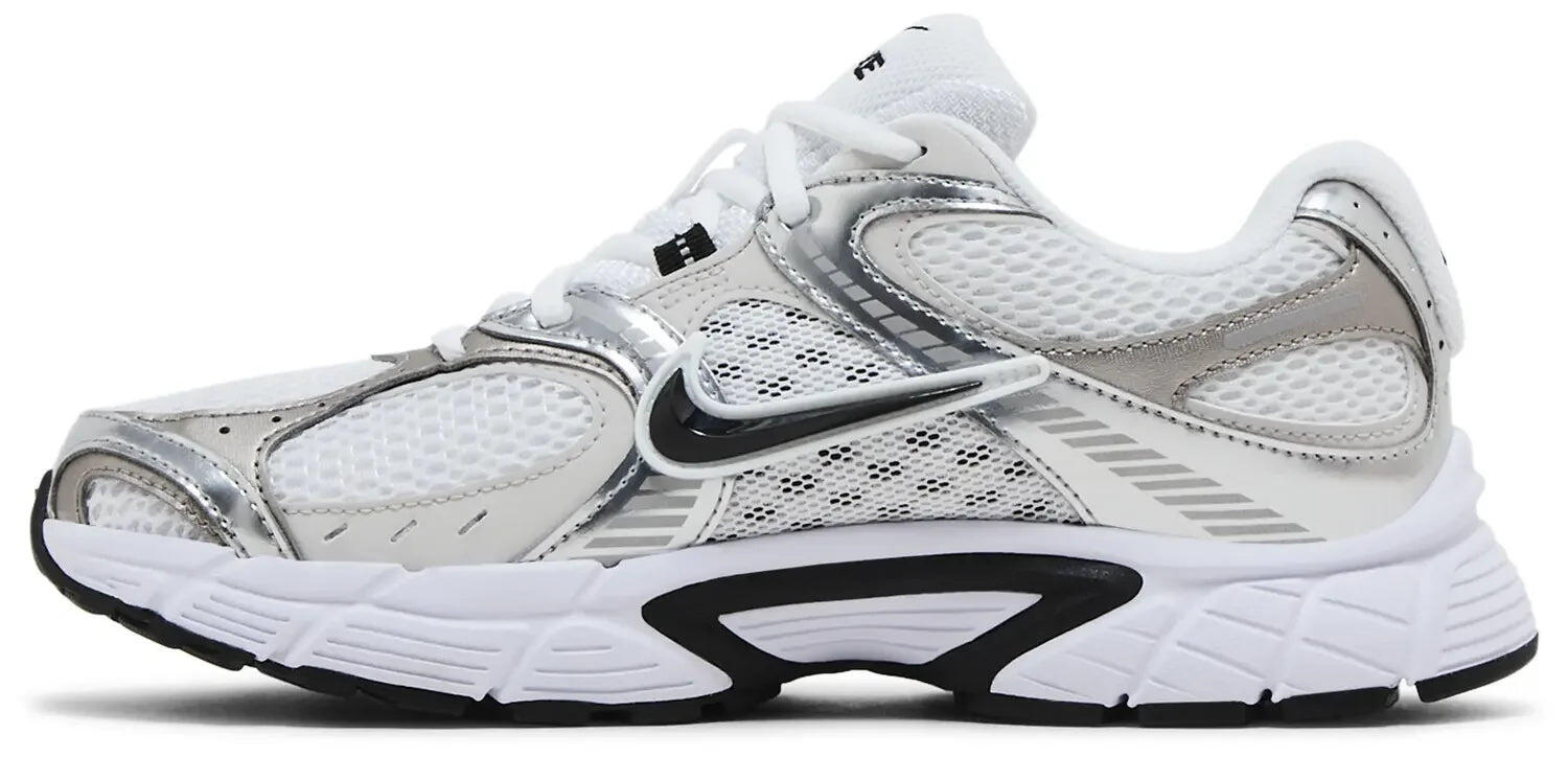 Nike V5 RNR White Vast Grey College Grey Black 2/5