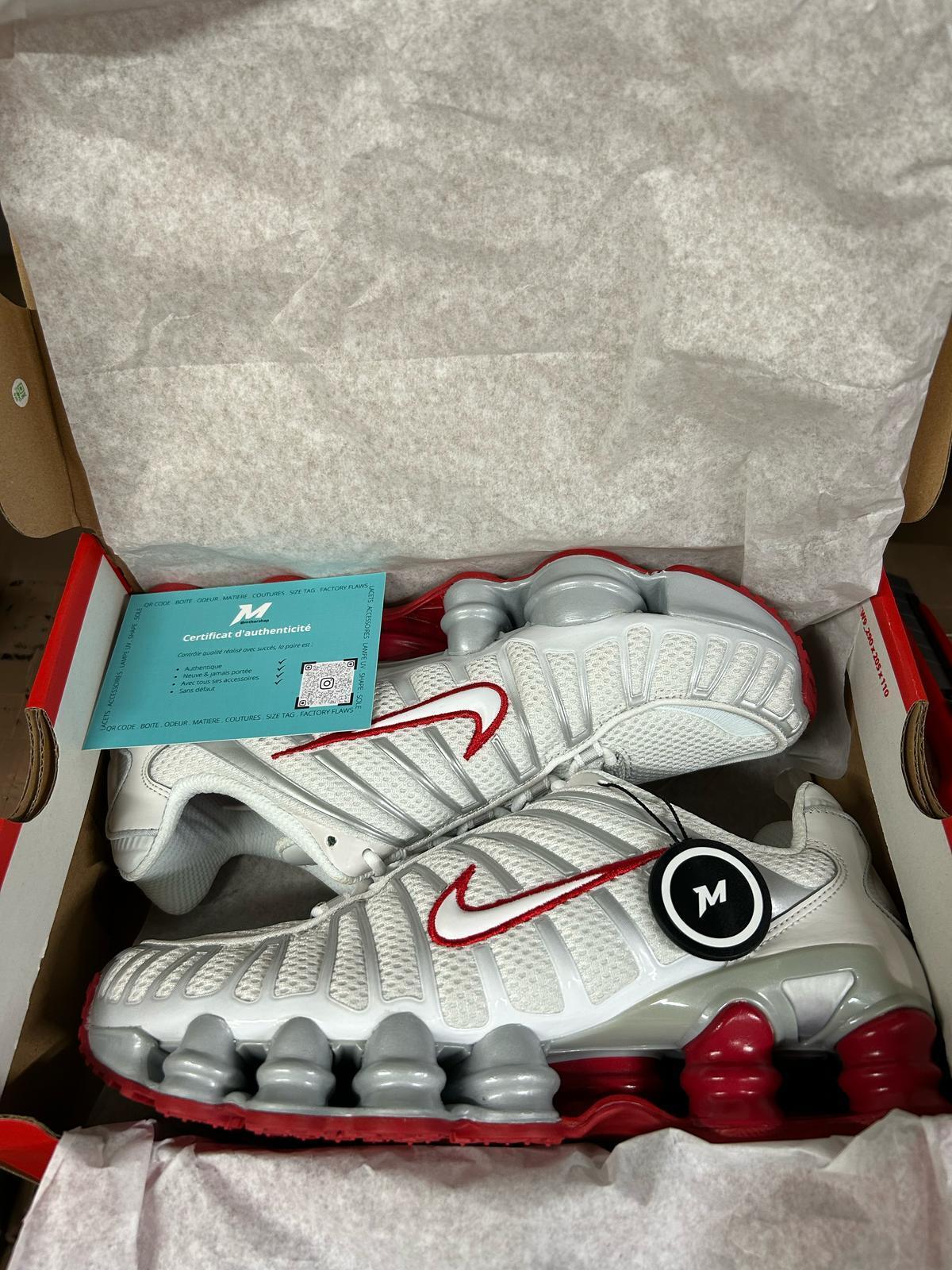 Nike Shox TL Platinum Tint Gym Red 2/4