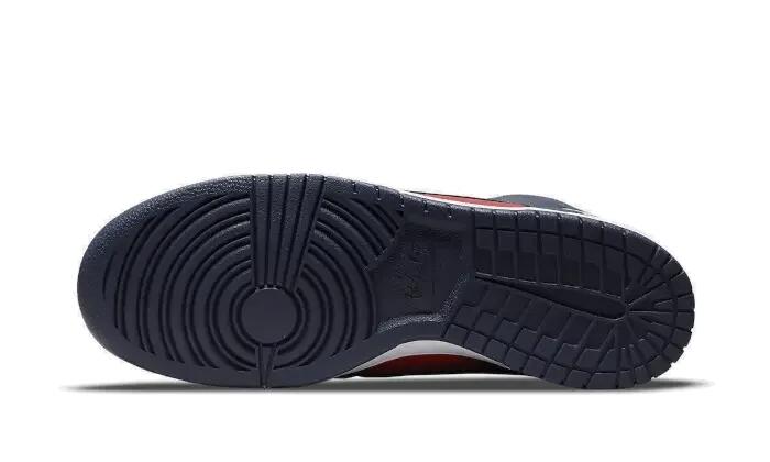 Nike SB Dunk High Supreme By Any Means Navy 3/3