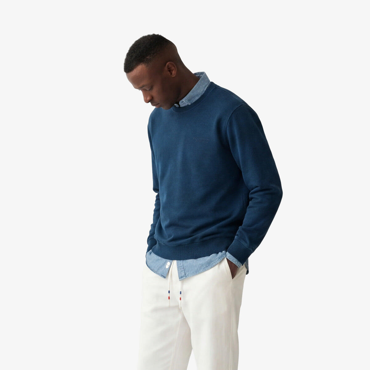 Sudadera con cuello redondo Archives teñida en azul ópalo desgastado, de algodón 2/6