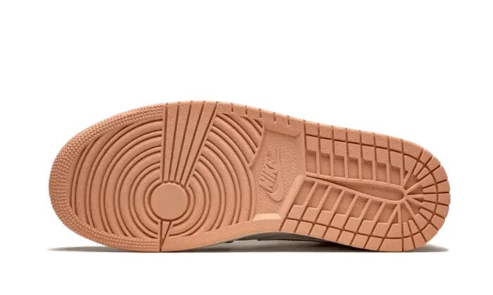 Air Jordan 1 Mid Crimson Tint 4/4