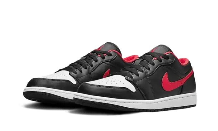 Air Jordan 1 Low White Toe 2/3