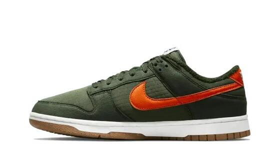 Męskie buty sportowe NIKE AIR JORDAN 1 RETRO LOW OG