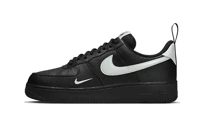 Air Force 1 Low Black Metallic Silver 1/3