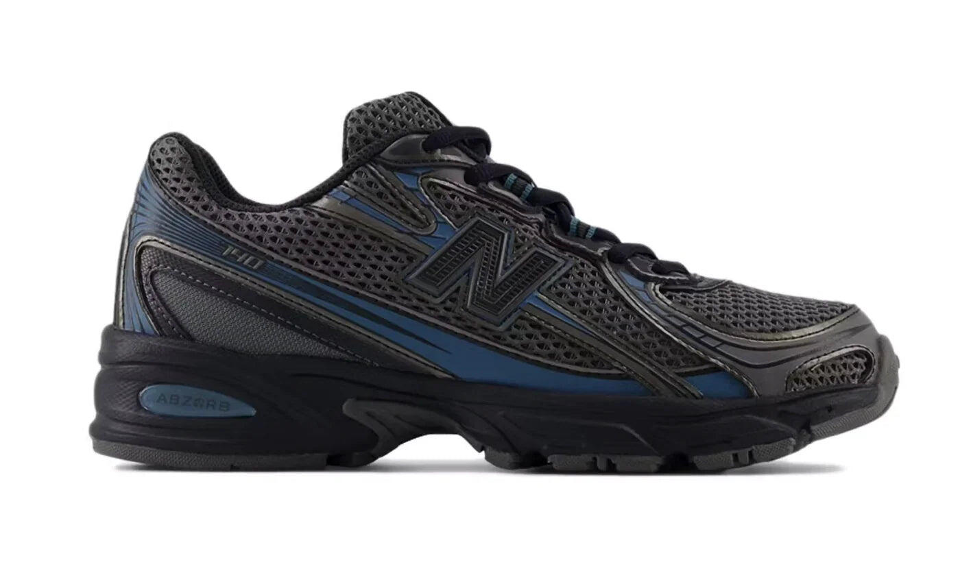 NEW BALANCE picture