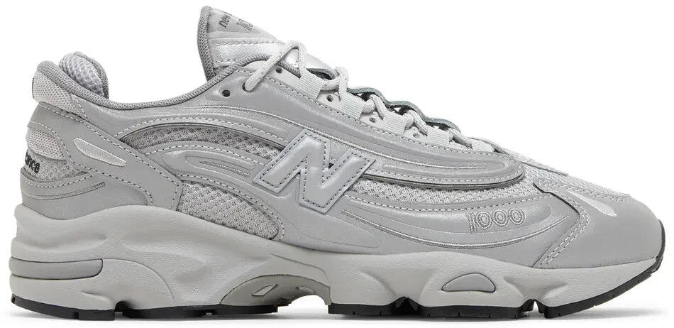 NEW BALANCE picture