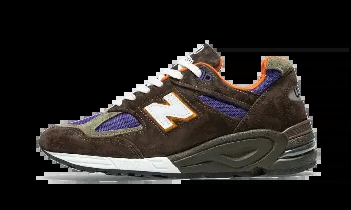 NEW BALANCE picture