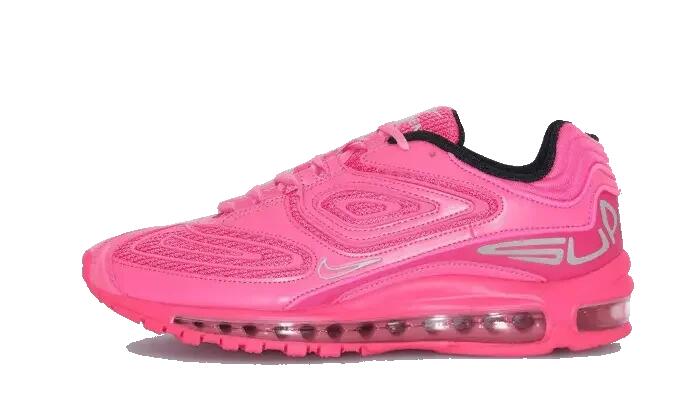 NIKE picture