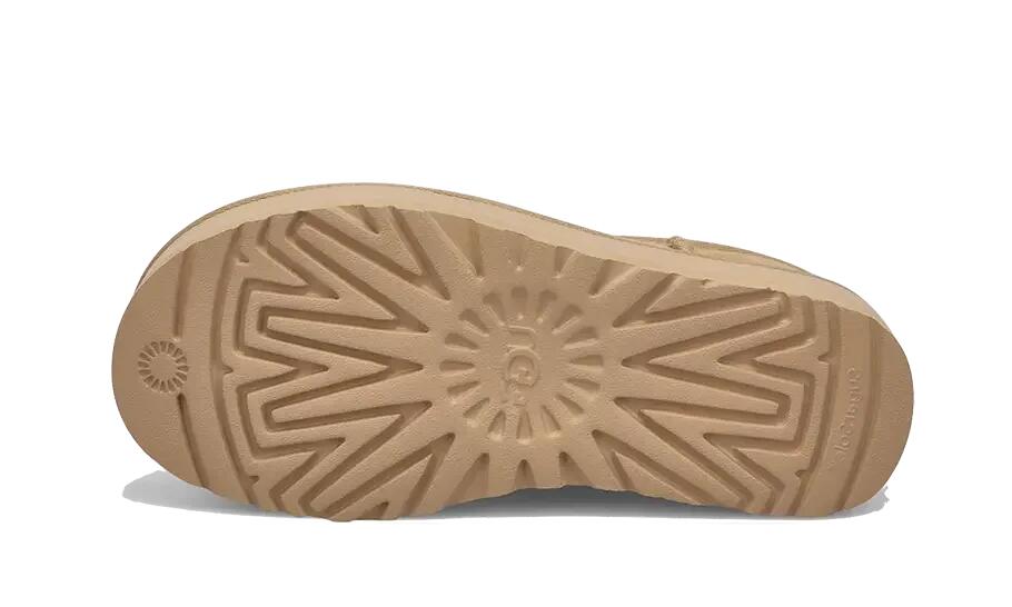UGG Classic Ultra Mini Platform Boot Mustard Seed 4/4