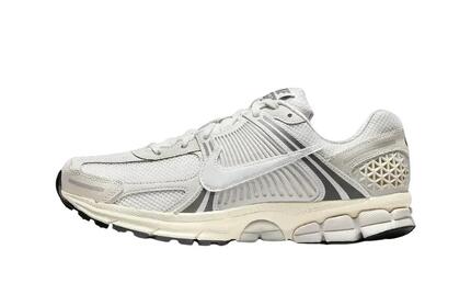 Nike Zoom Vomero 5 Platinum Tint