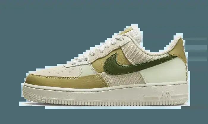 NIKE picture