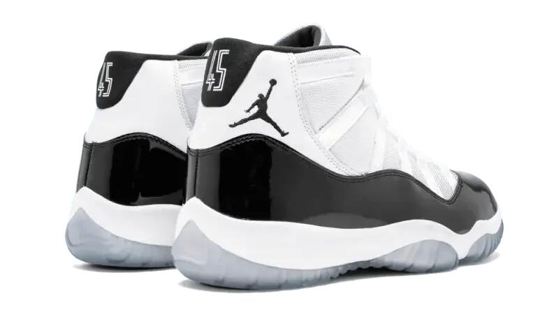 Jordan 11 Retro Concord (2018) 3/4