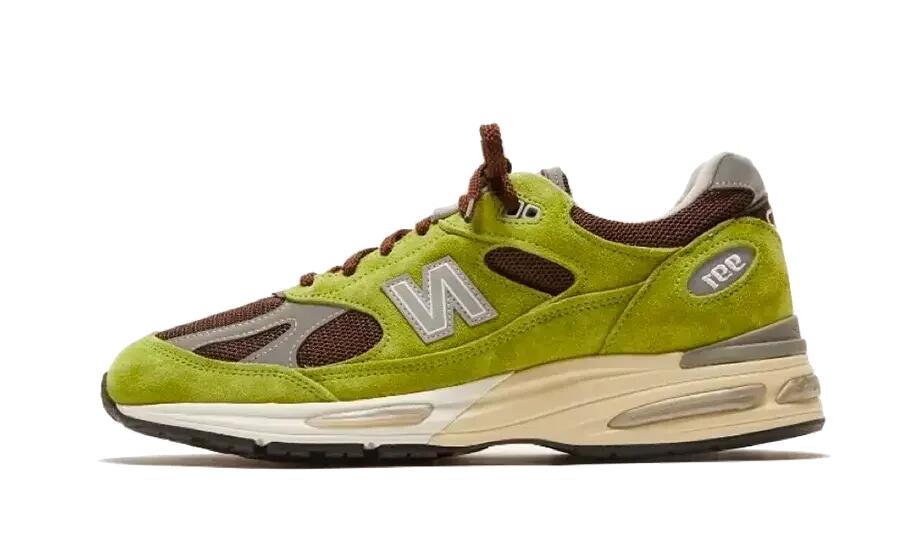 NEW BALANCE picture