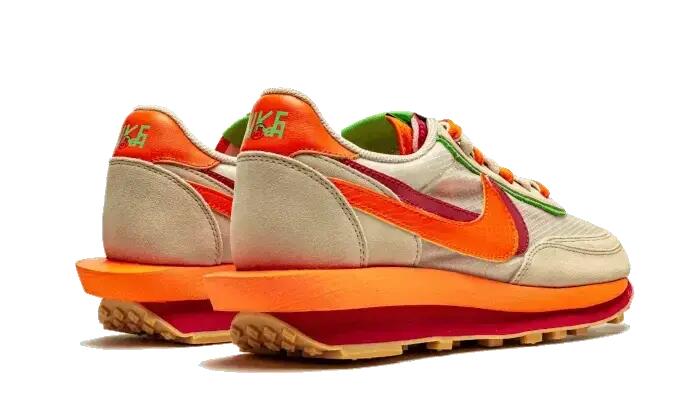Scarpe - Lifestyle - Unisex - LD Waffle Sacai Clot - Orange Blaze/Rosso-Verde 3/4