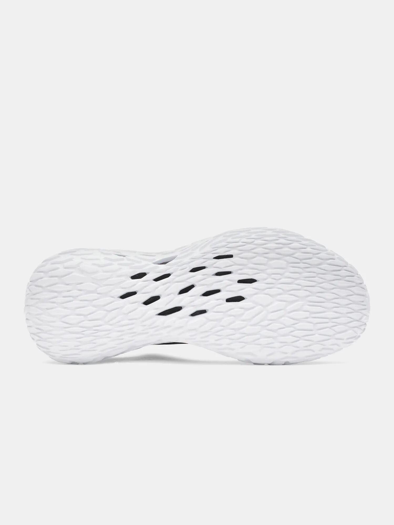Unisex cipő Under Armour UA FUTR X ELITE 2-BLK 4/5